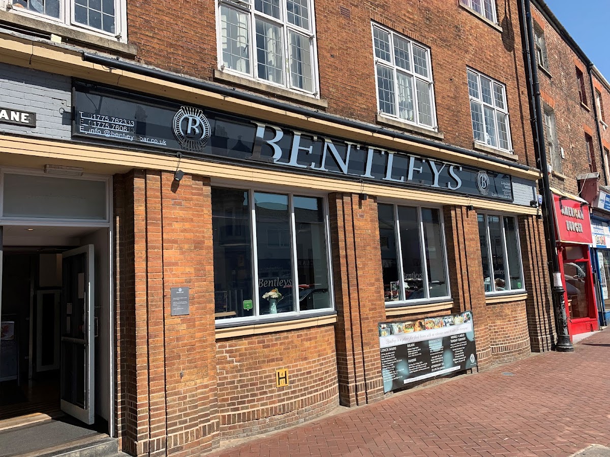 Bentleys Bar & Grill